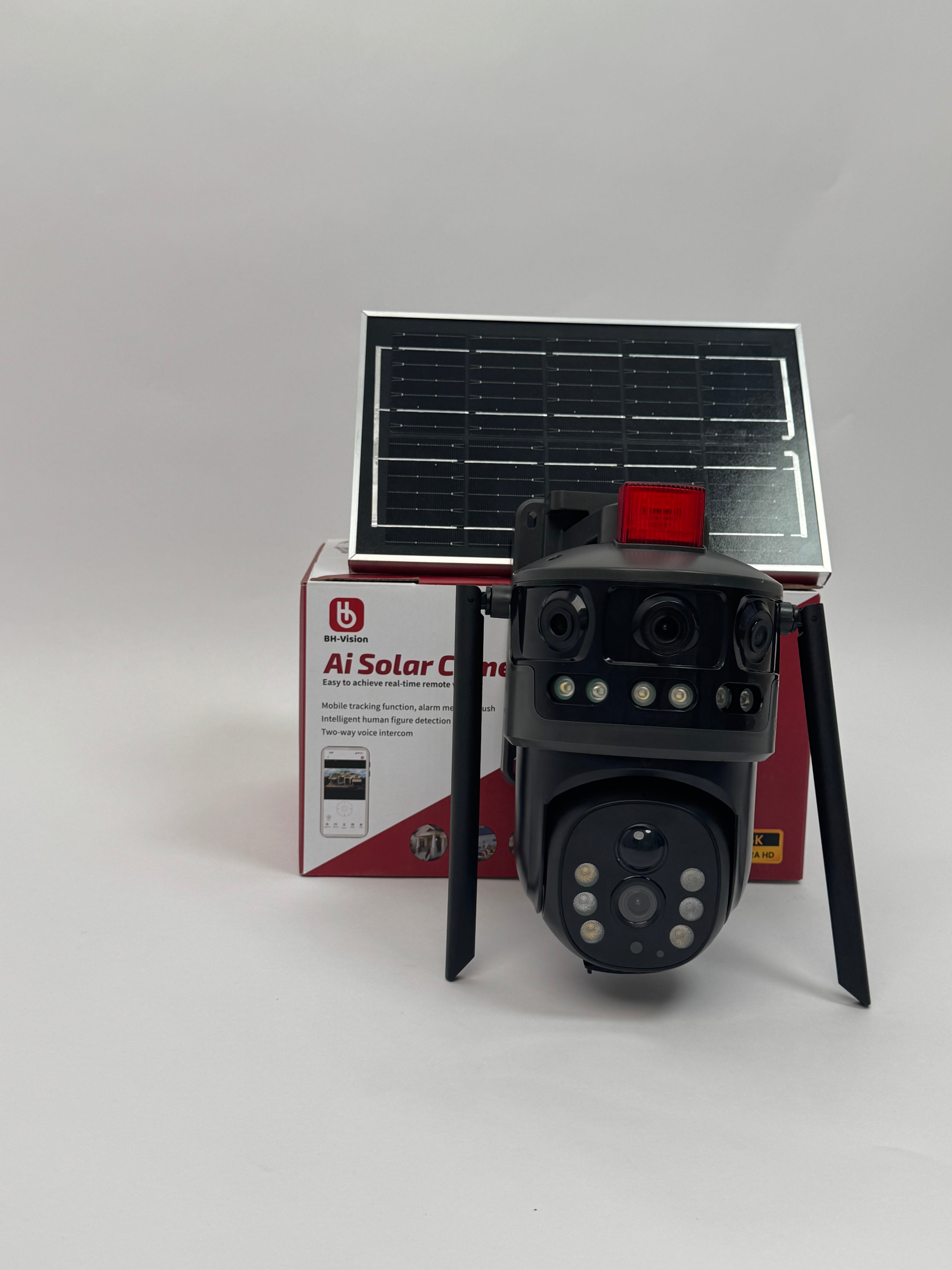 Caméra de sécurité solaire IA Wifi 6K 12MP Triple objectif UHD 2 voies